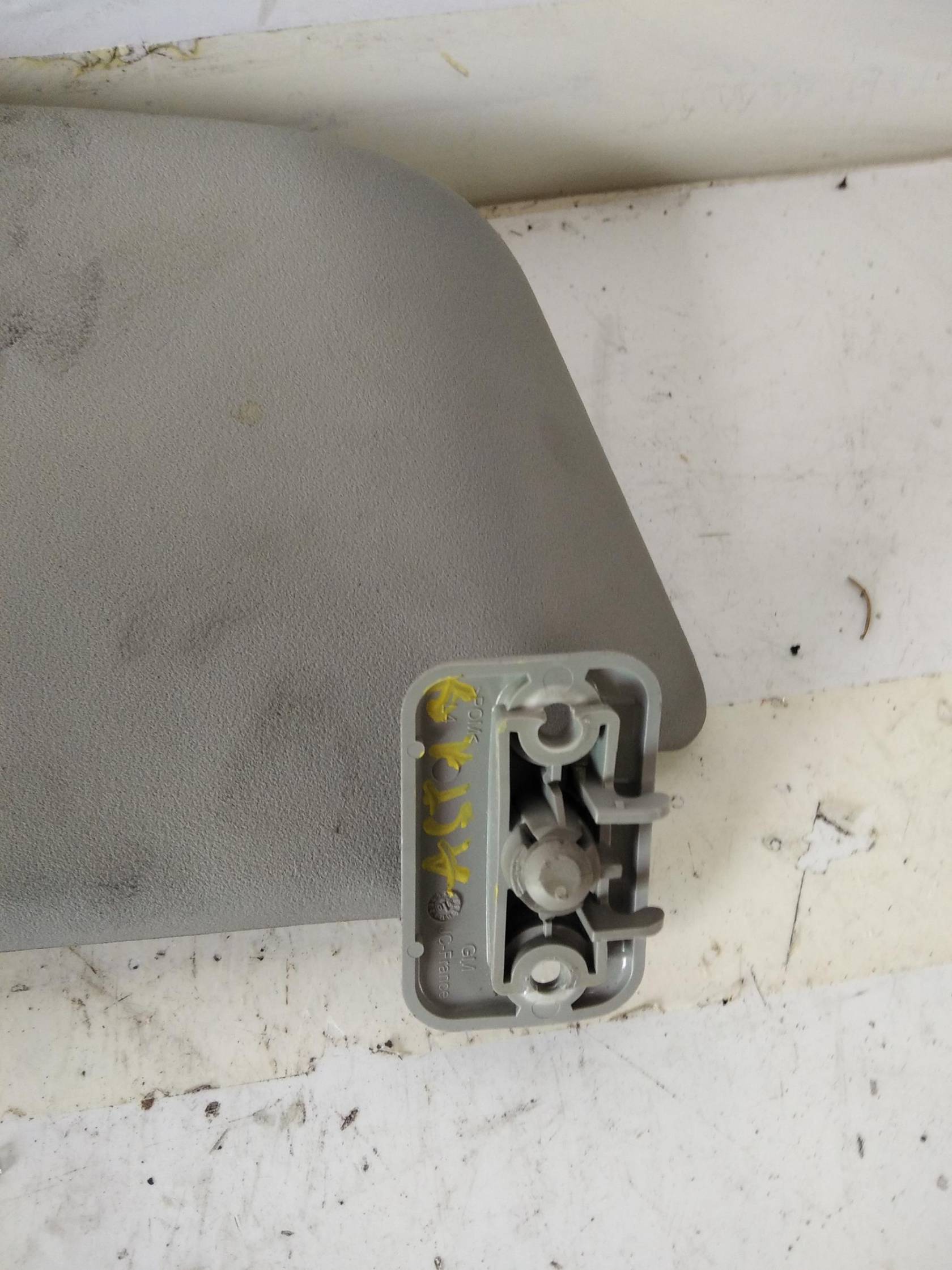 Aletta parasole parabrezza sx.